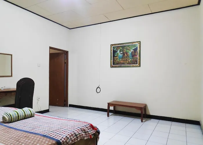 Hotel Oyo 90884 Rori Homestay Sanur