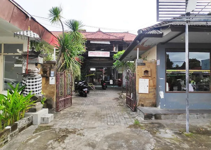 Hotel Oyo 90884 Rori Homestay Sanur