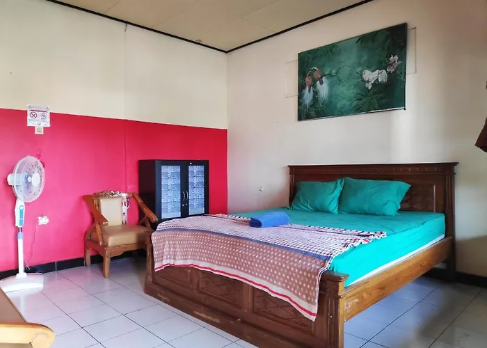 Hotel Oyo 90884 Rori Homestay
